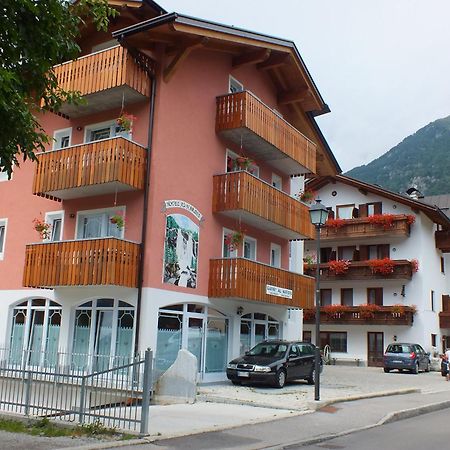 Hotel Garni Al Nardis 카리솔로 외부 사진