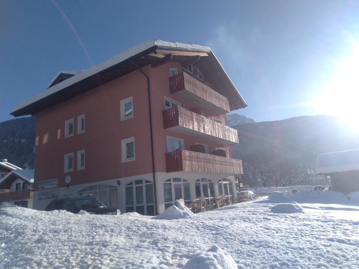 Hotel Garni Al Nardis 카리솔로 외부 사진